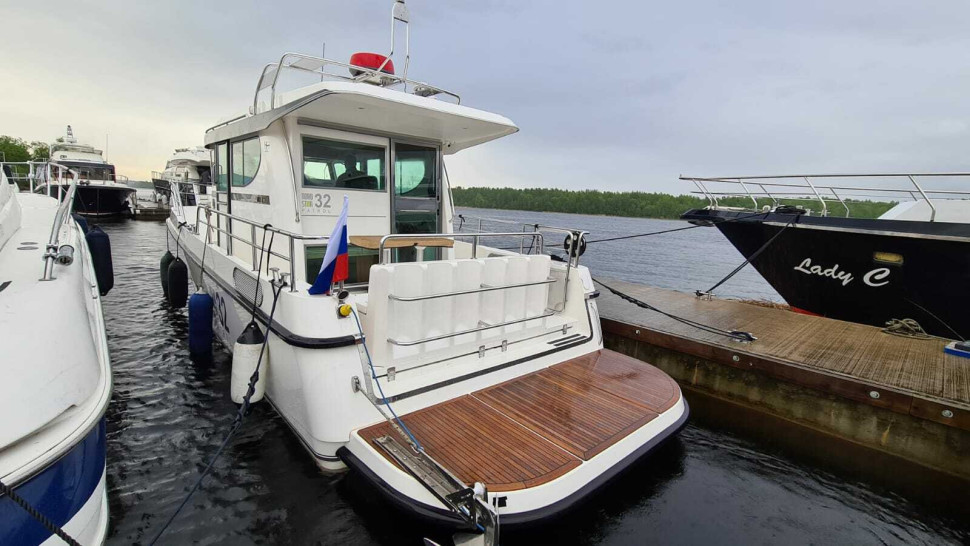 Nord Star 32 Patrol 2018 — финский всепогодный катер в России — фото 6