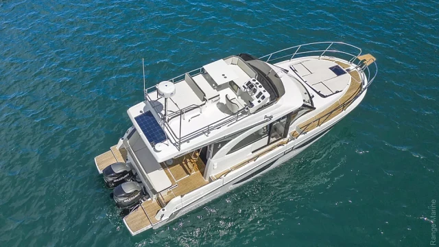 Beneteau Antares 11 Fly