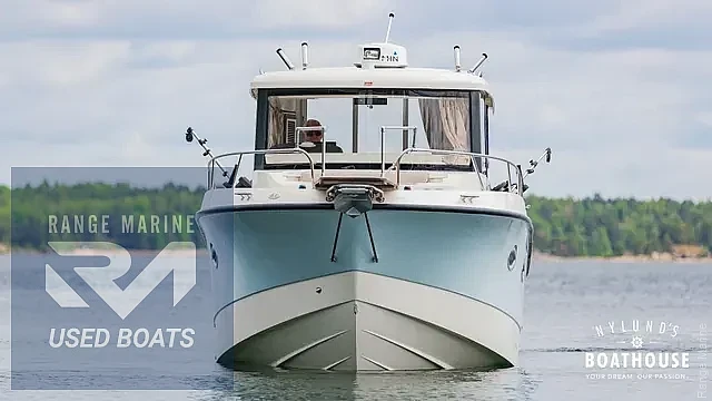 Quicksilver 905 Pilothouse — фото 3