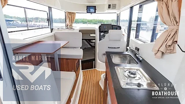 Quicksilver 905 Pilothouse — фото 9