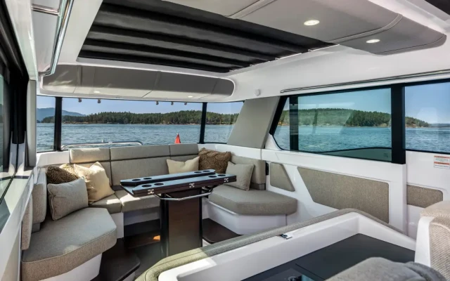 Axopar 45 XC Cross Cabin