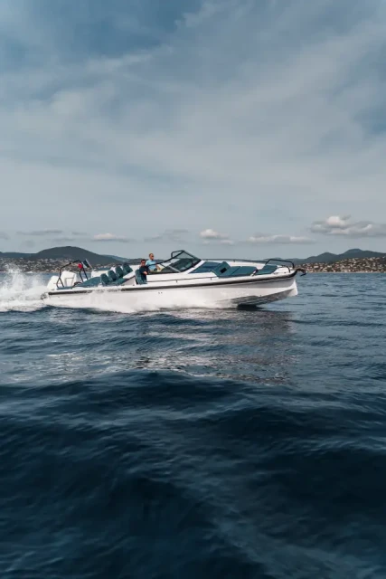 Axopar 37 Spyder