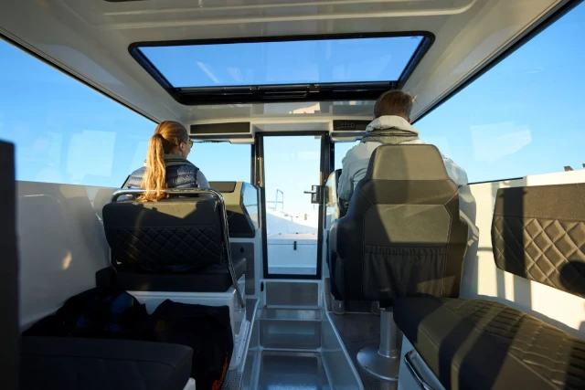 Buster Magnum Cabin 