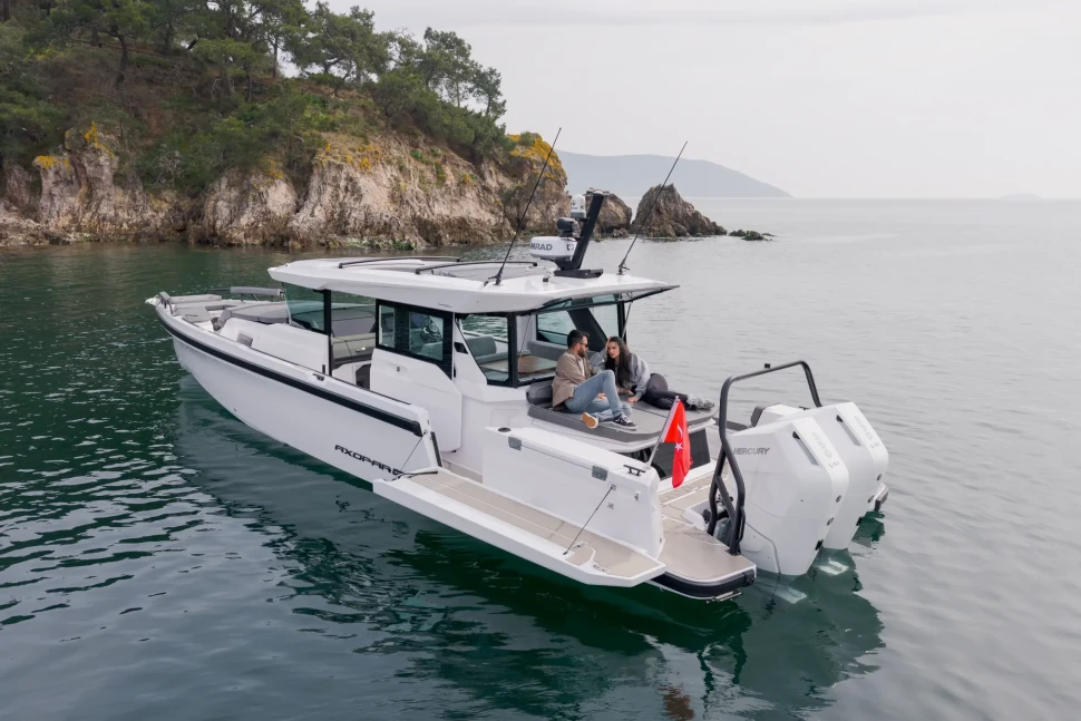 Axopar 38 XC Cross Cabin — фото 1