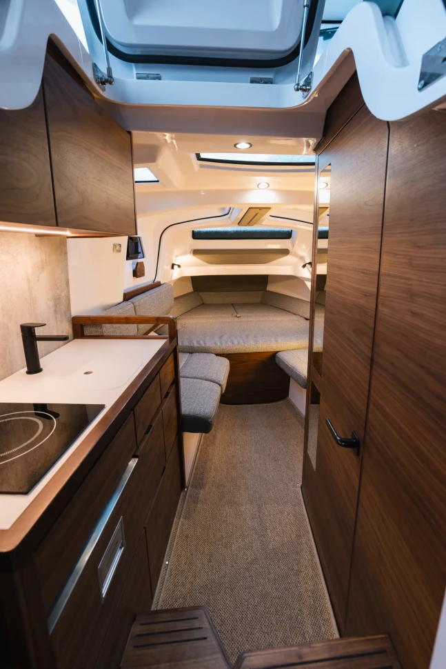 Axopar 38 XC Cross Cabin — фото 15