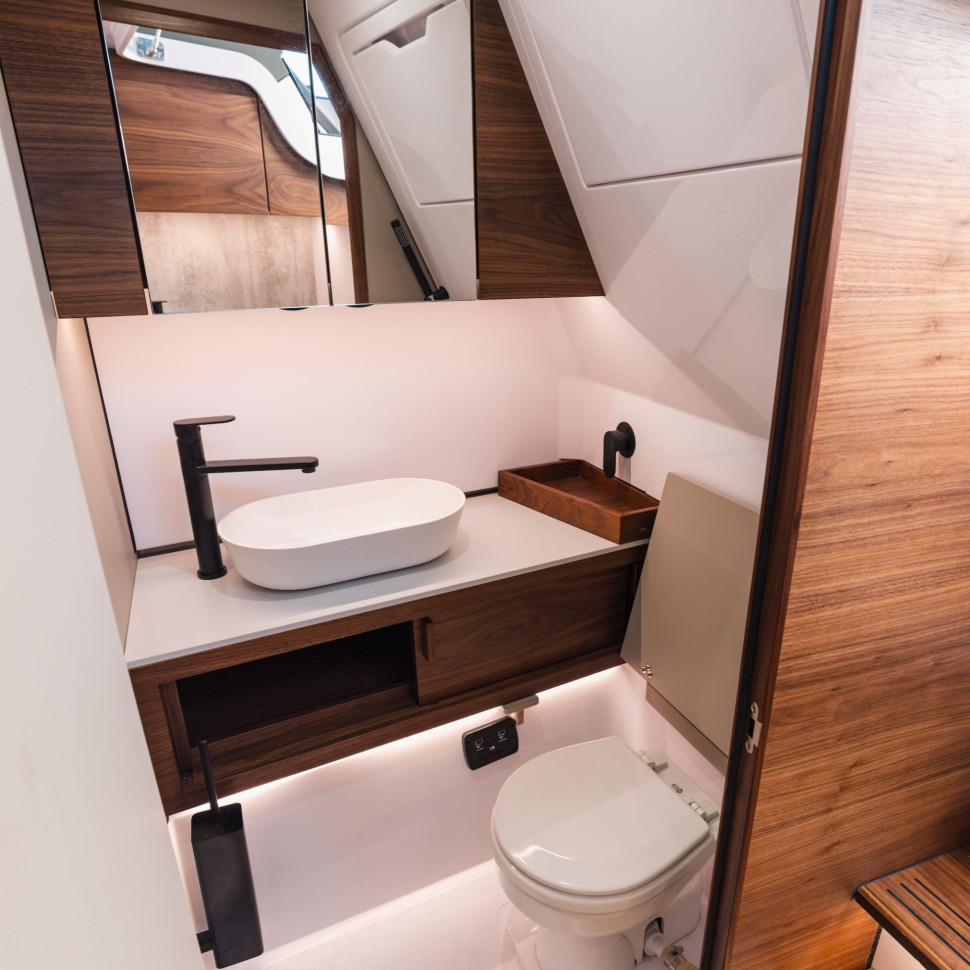 Axopar 38 XC Cross Cabin — фото 37